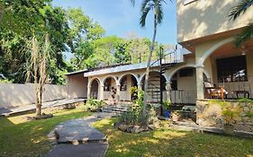 Camilas Hotel